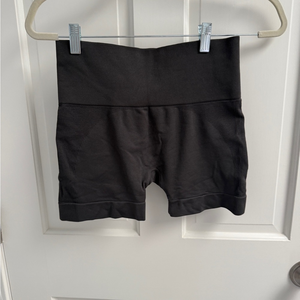 Set Active Biker Shorts